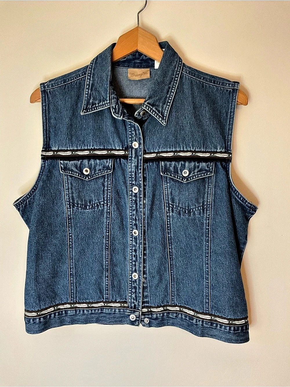 Wrangler Denim Vest in Blue Like New